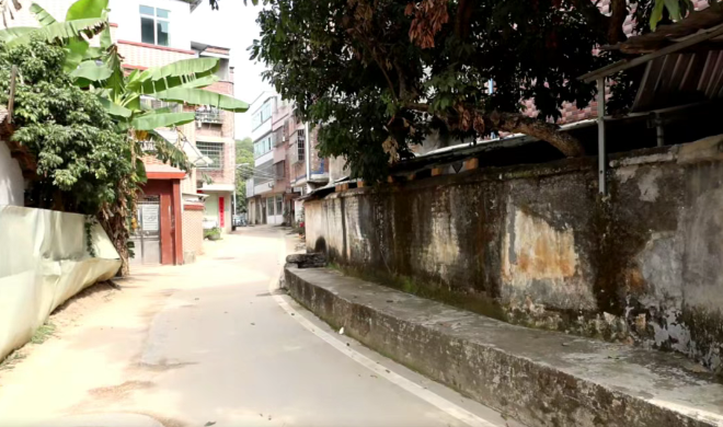 改造前的迳下村.png